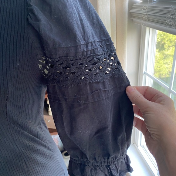 Free People Knit Blouse with 3/4” Eyelet Sleeves Size M Black - Picture 3 of 8